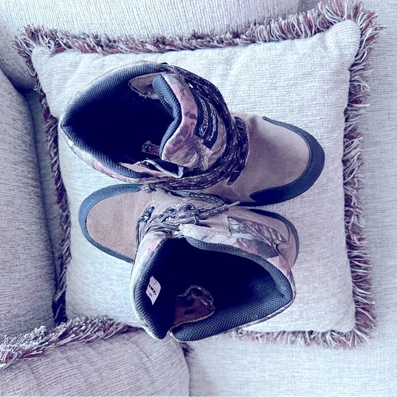 Rocky Kids' Outdoor Boots in Brown and Black - Picture 4 of 13